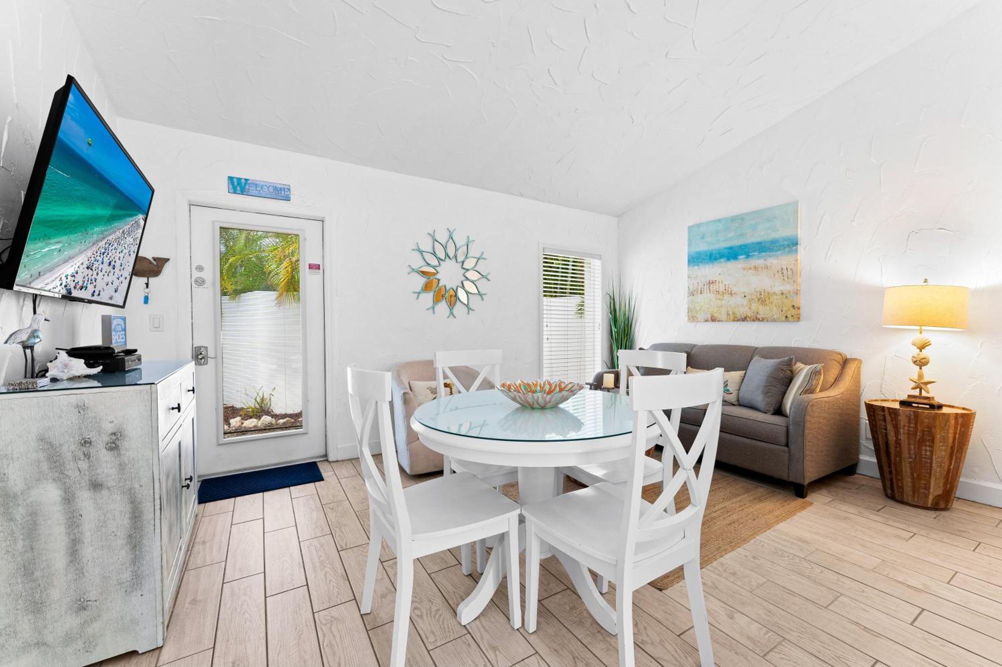 Crescent Beach Villas Siesta Key Exterior photo